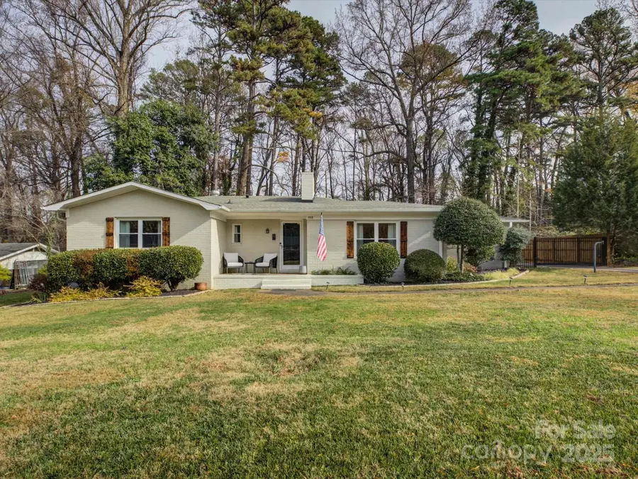 3318 Campbell Drive, Charlotte, NC 28205 - Image #2