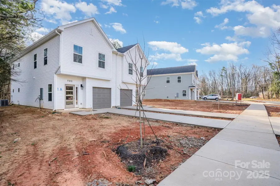 7312 Boswell Road, Charlotte, NC 28215 - Image #2