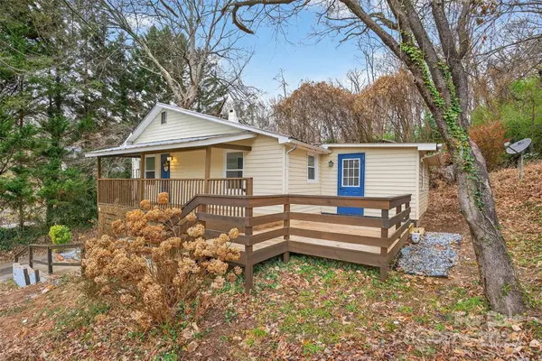 30 Porter Street, Tryon, NC 28782