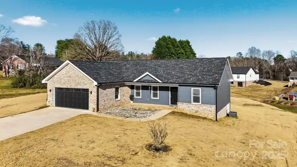 4284 Jefferson Place, Granite Falls, NC 28630