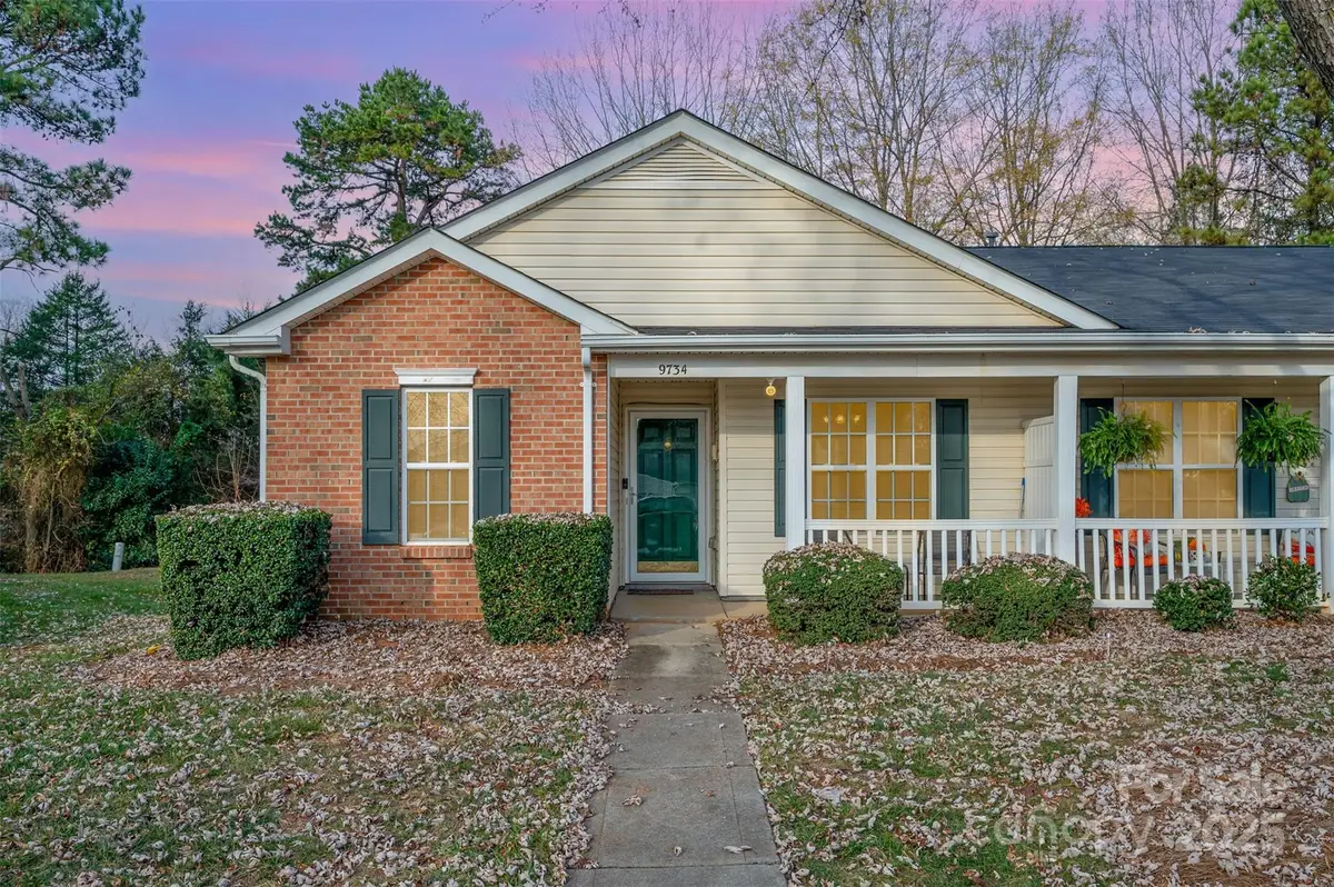 9734 Kennerly Cove Court, Charlotte, NC 28269 - Image #1