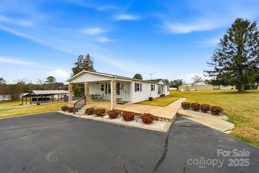 2010 Old Dragstrip Street, Hickory, NC 28601 - Image #3