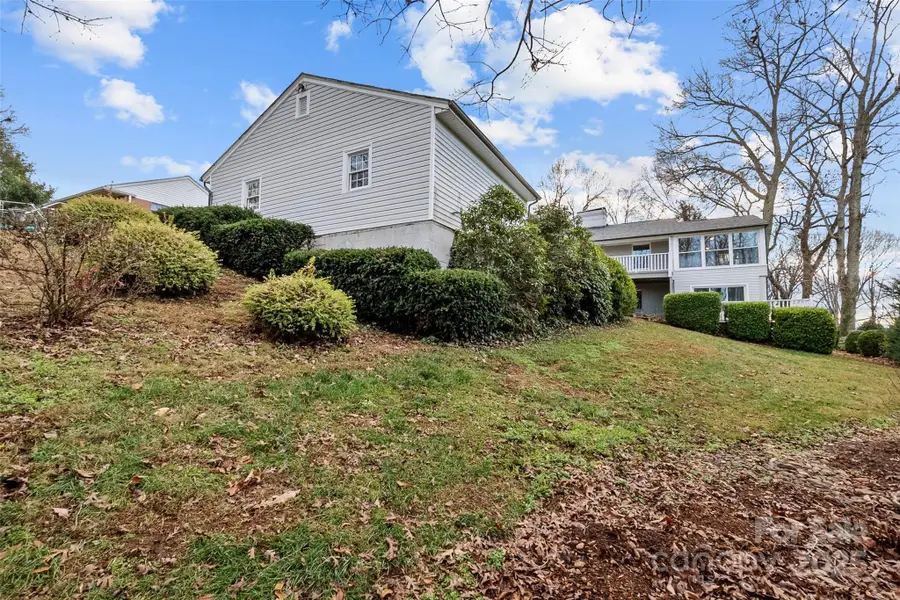 232 W Park Drive, Morganton, NC 28655 - Image #3