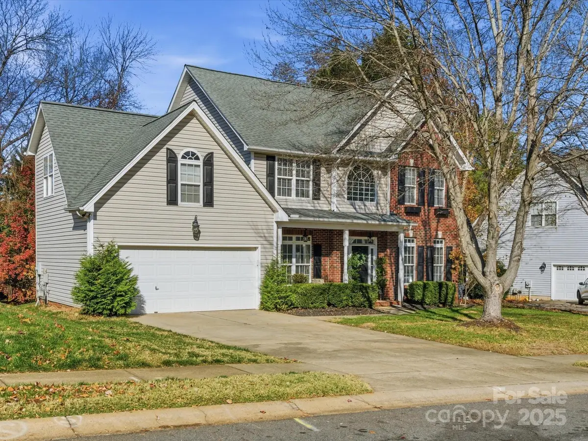 4810 Shadow Pine Drive, Charlotte, NC 28269 - Image #1