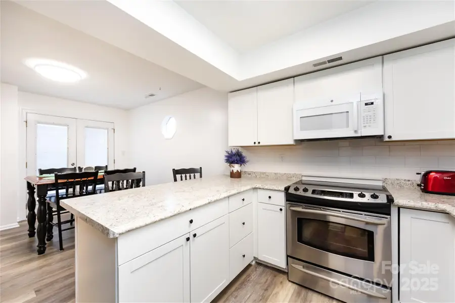 8307 Cricket Lake Drive, Charlotte, NC 28277 - Image #3