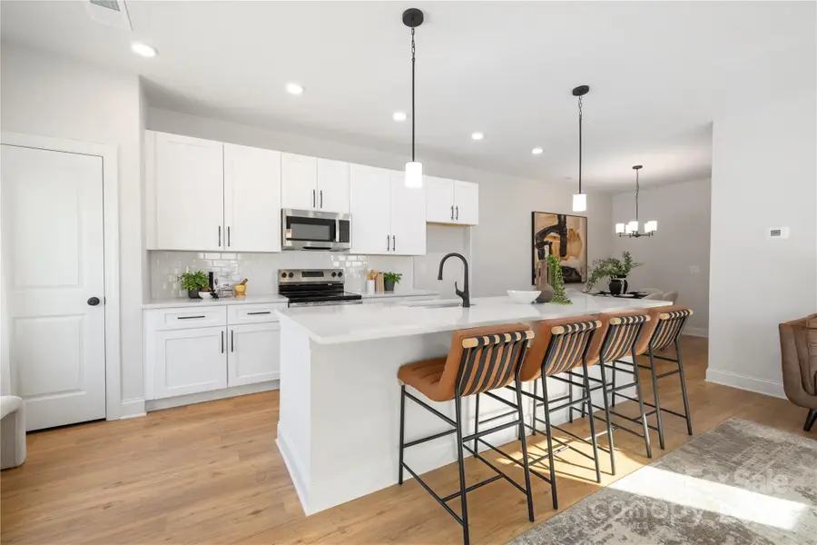 521/525 N Linwood Avenue, Charlotte, NC 28216 - Image #3