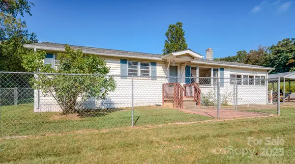 531 Bryson Road, Candler, NC 28715