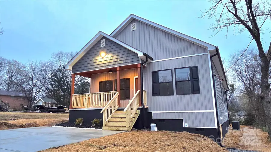 241 Booker Drive Sw, Concord, NC 28025 - Image #2