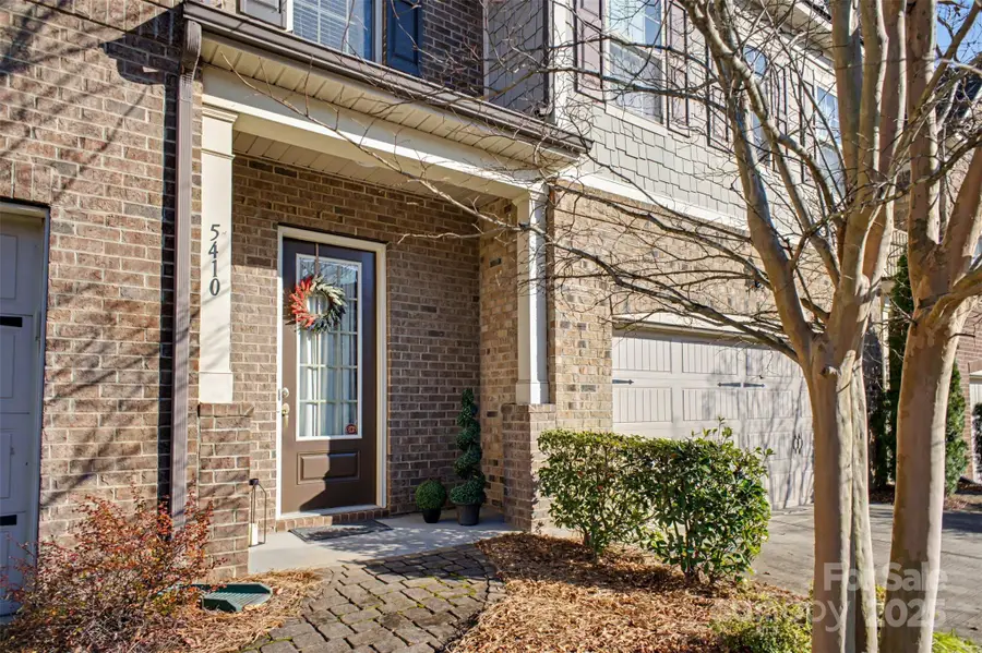 5410 Shannon Bell Lane, Charlotte, NC 28277 - Image #2
