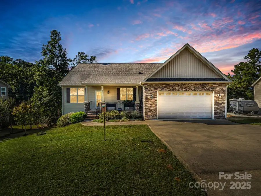 261 Glendower Lane, Chesnee, SC 29323 - Image #2