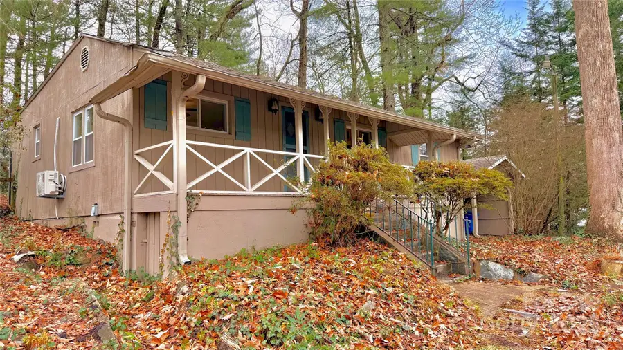 495 Armstrong Avenue, Hendersonville, NC 28739 - Image #2