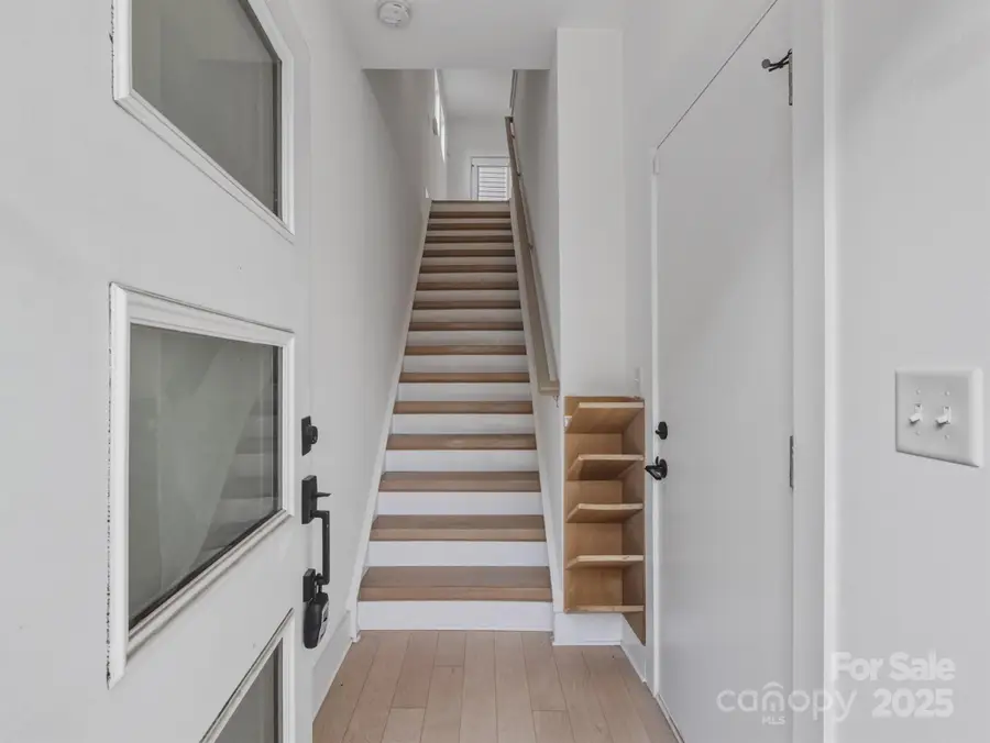 2009 Hamorton Place, Charlotte, NC 28205 - Image #3