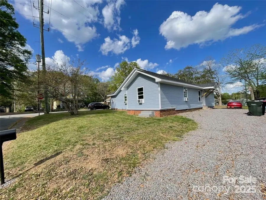 161 Cannon Avenue Nw, Concord, NC 28025 - Image #3