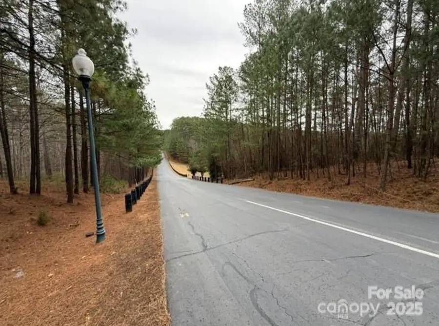 5501 Bridgewater Drive, Granite Falls, NC 28630 - Image #2