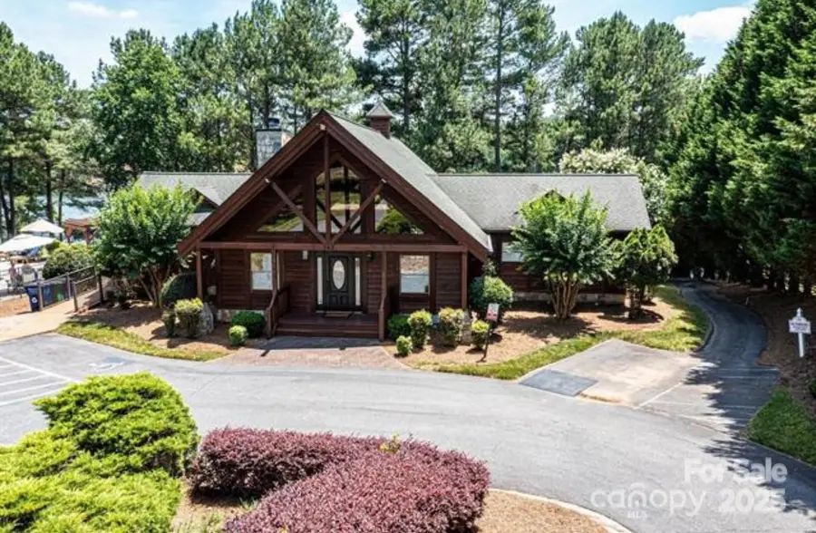5501 Bridgewater Drive, Granite Falls, NC 28630 - Image #3