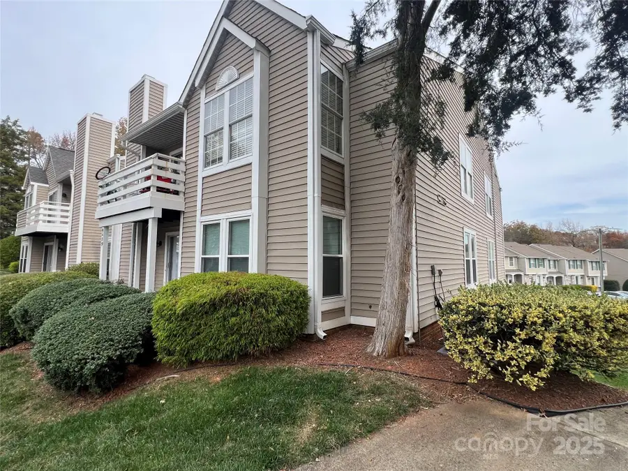 9619 Vinca Circle #D, Charlotte, NC 28213 - Image #3