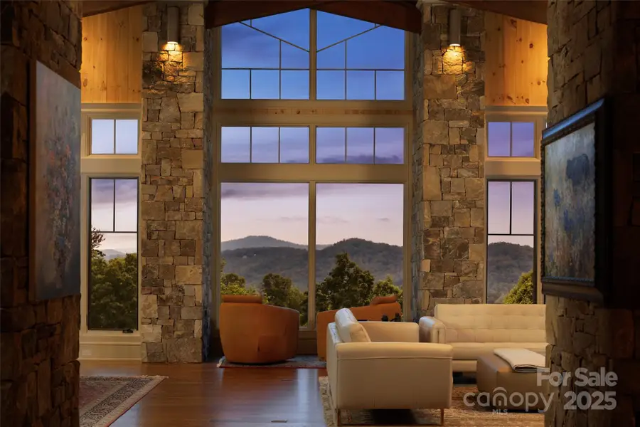 1547 Walnut Cove Road, Hendersonville, NC 28739 - Image #2