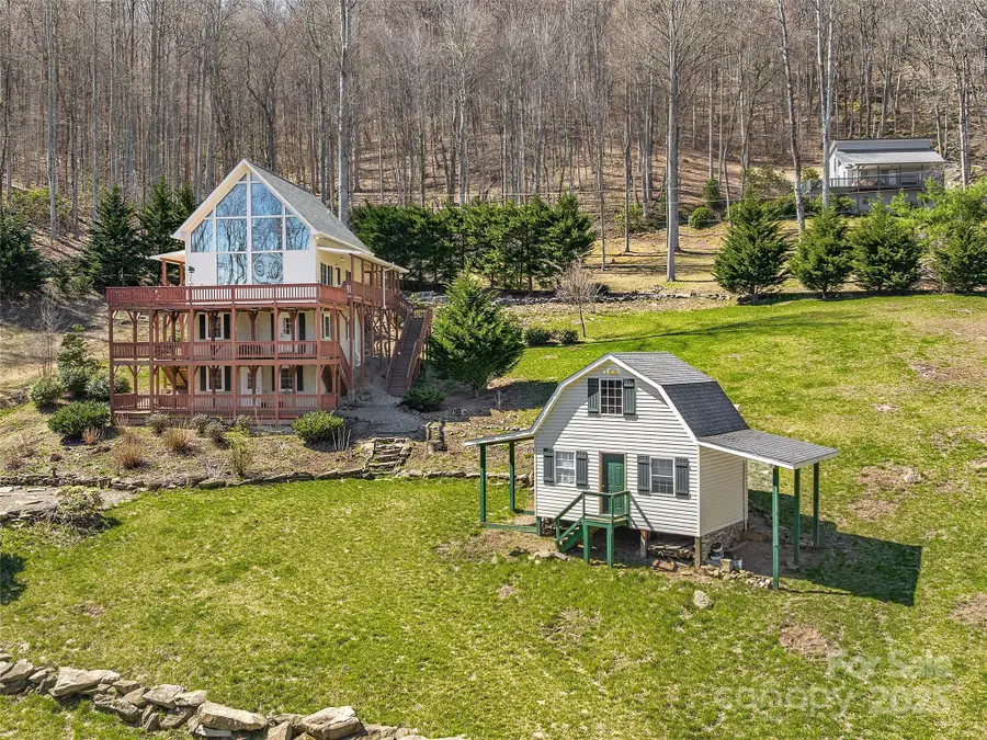 575 Twin Brook Drive, Waynesville, NC 28785 - Image #2