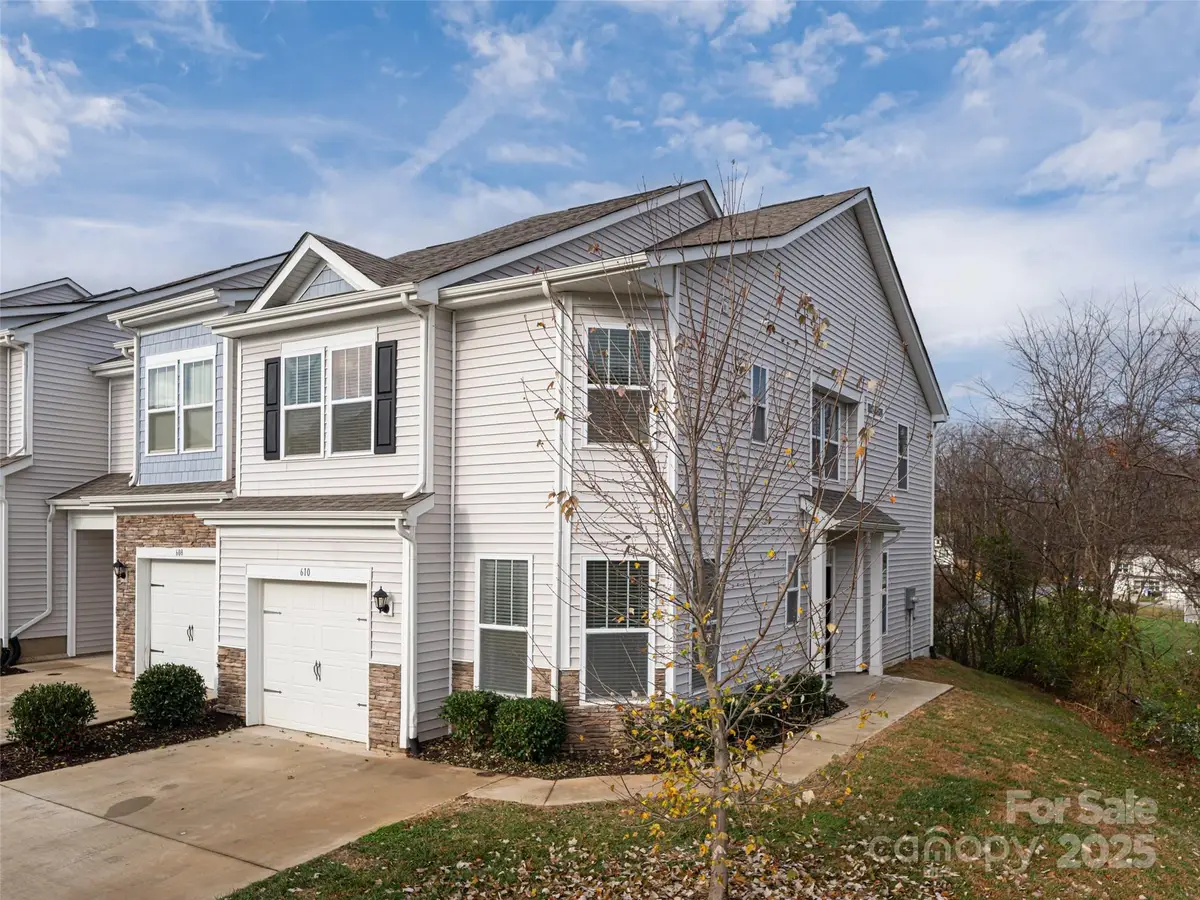 610 Santa Clara Drive, Asheville, NC 28806 - Image #1