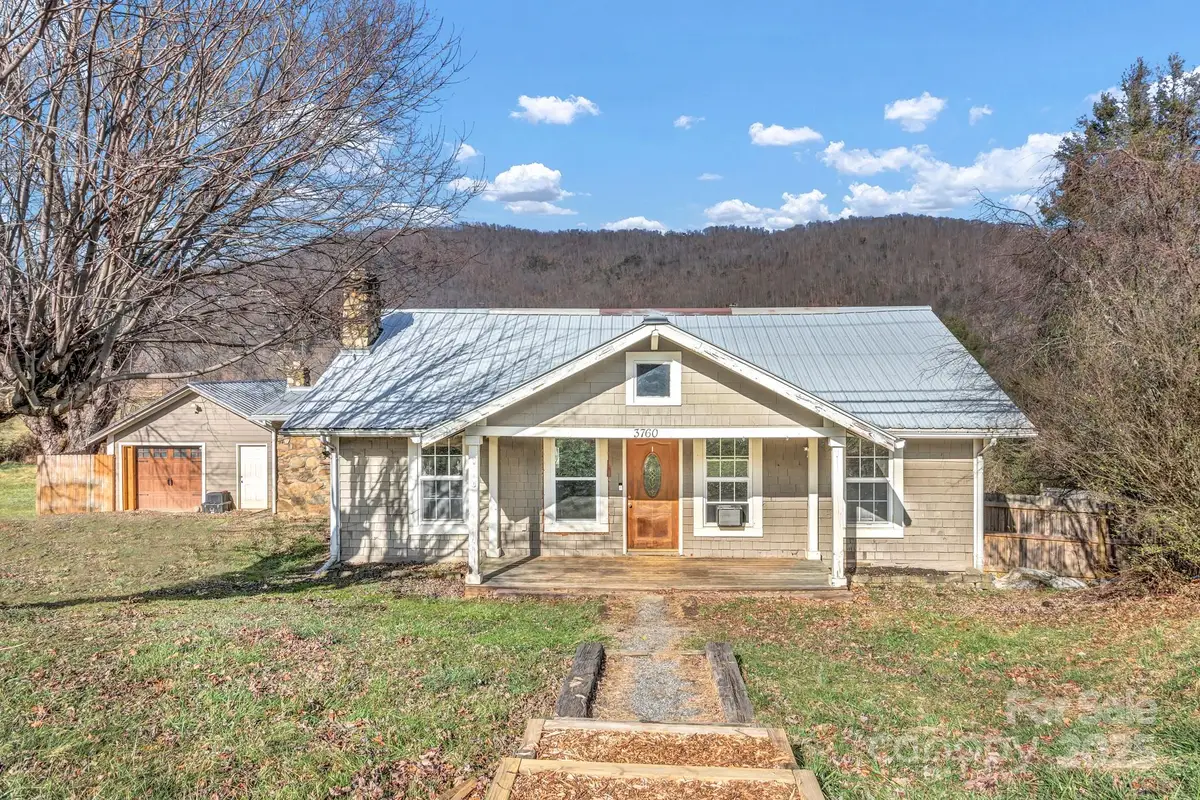 3760 Pisgah Drive, Canton, NC 28716 - Image #1