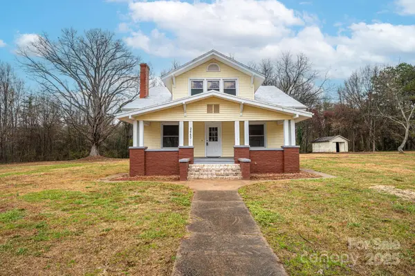 2645 Kool Park Road Ne, Hickory, NC 28601