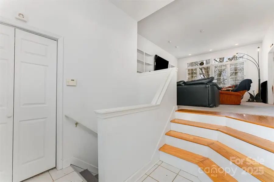 5915 Sullins Road, Charlotte, NC 28214 - Image #2