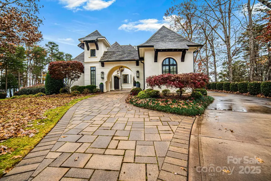 15503 Fishermans Rest Court, Cornelius, NC 28031 - Image #2