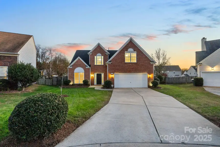 8937 Coppermine Lane, Charlotte, NC 28269 - Image #2