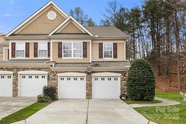 719 Deerbrook Lane, Tega Cay, SC 29708