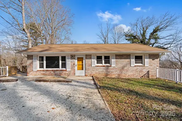 2338 Greater Druid Hills Boulevard, Hendersonville, NC 28791