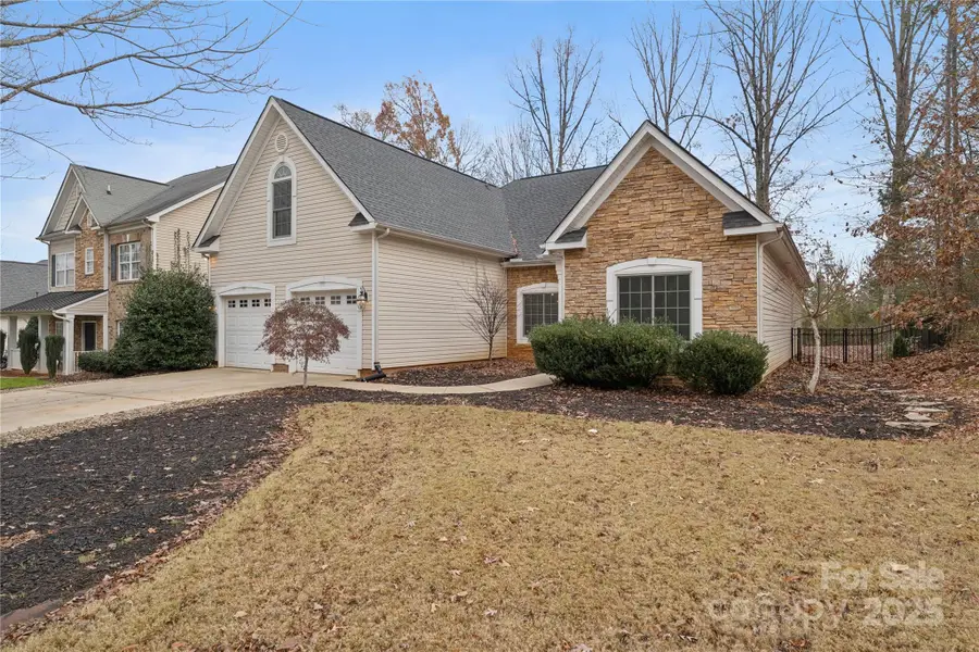 312 Albany Street, Fort Mill, SC 29715 - Image #2