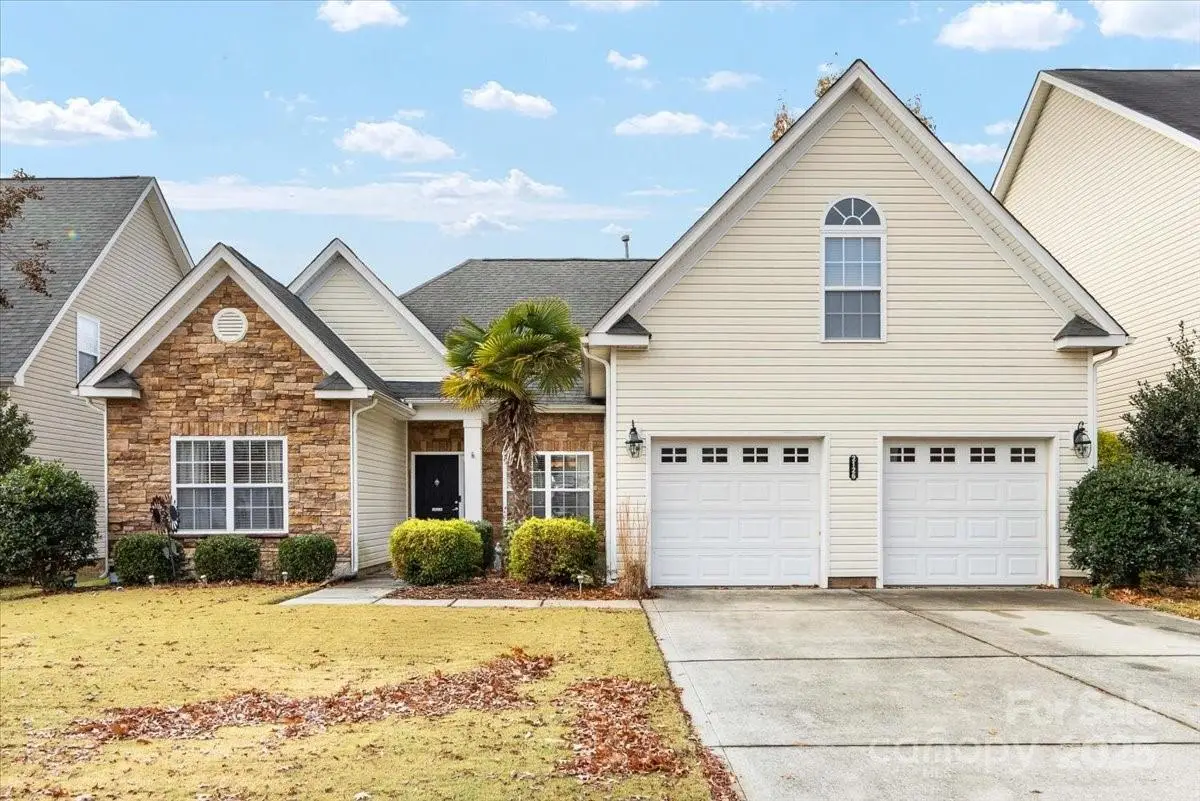 2126 Blue Iris Drive, Matthews, NC 28104 - Image #1