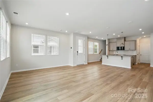 2100 Vinyasa Lane, Charlotte, NC 28215