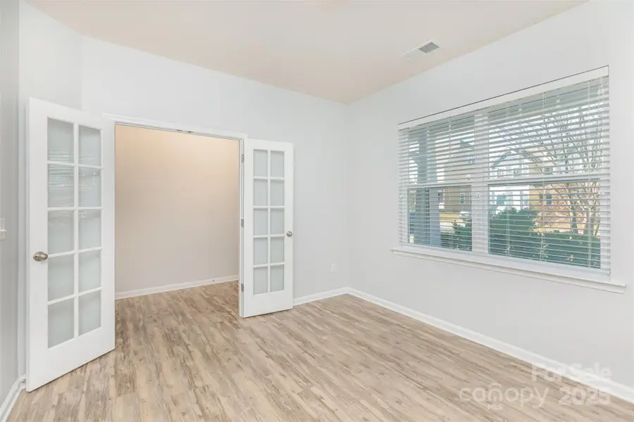 15947 Harbor Hill Drive, Charlotte, NC 28273 - Image #2