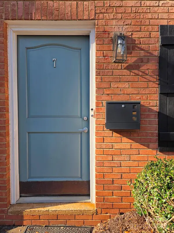 638 Chipley Avenue, Charlotte, NC 28205