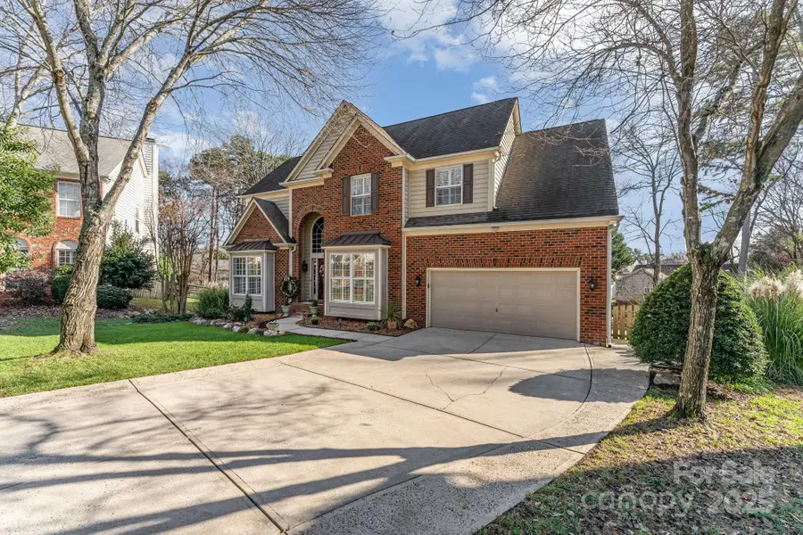 6131 Swanston Drive, Charlotte, NC 28269 - Image #2