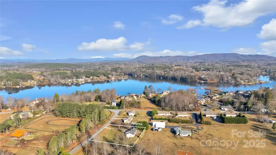 57 Riverview Road, Taylorsville, NC 28681 - Image #2