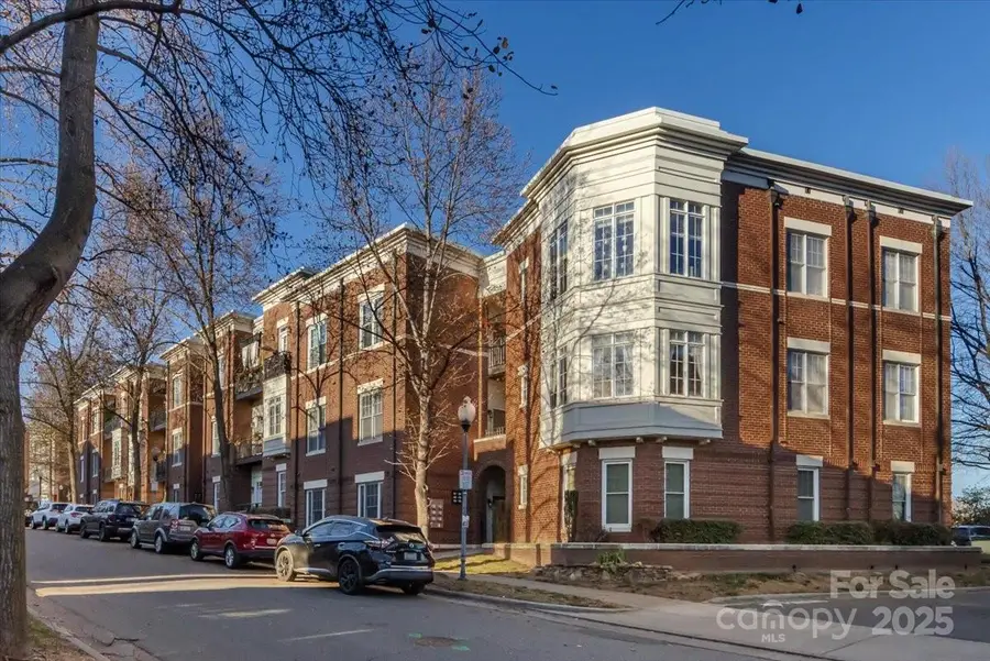 751 Garden District Drive, Charlotte, NC 28202 - Image #2