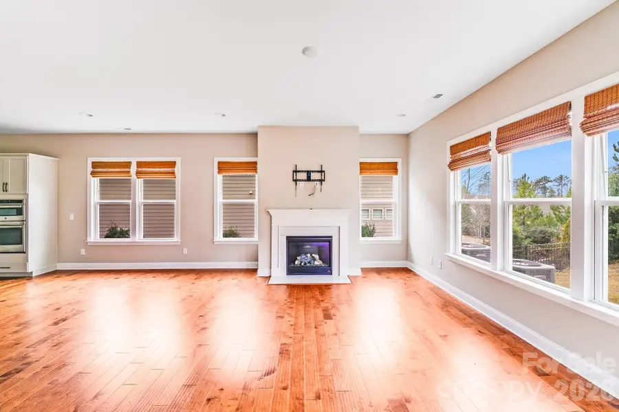 16004 Deer River Road, Charlotte, NC 28278 - #2