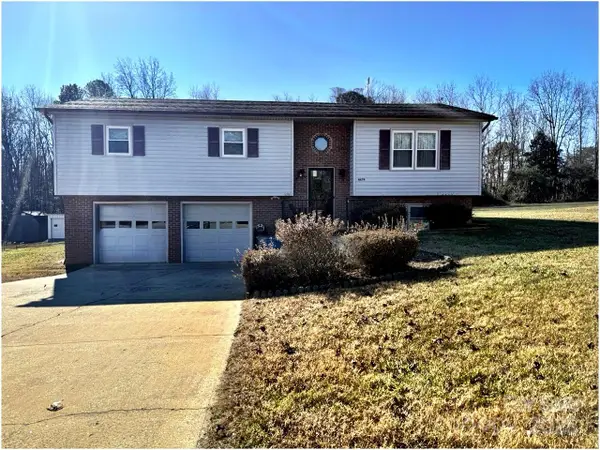 4679 Mayfield Drive, Granite Falls, NC 28630