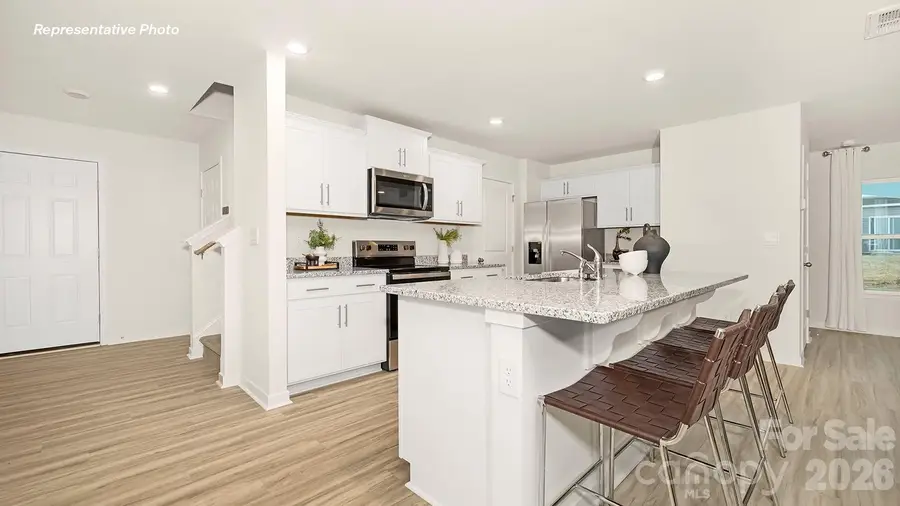 15139 Puffin Court, Charlotte, NC 28215 - Image #3