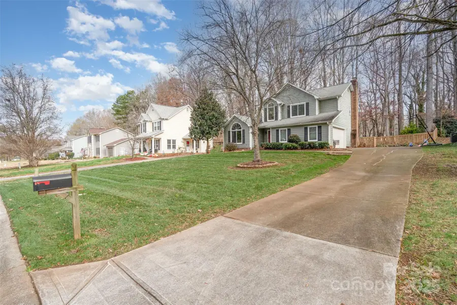 8618 Hornwood Court, Charlotte, NC 28215 - Image #2