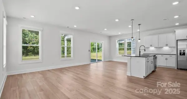 118 Canary Lane, Mooresville, NC 28115