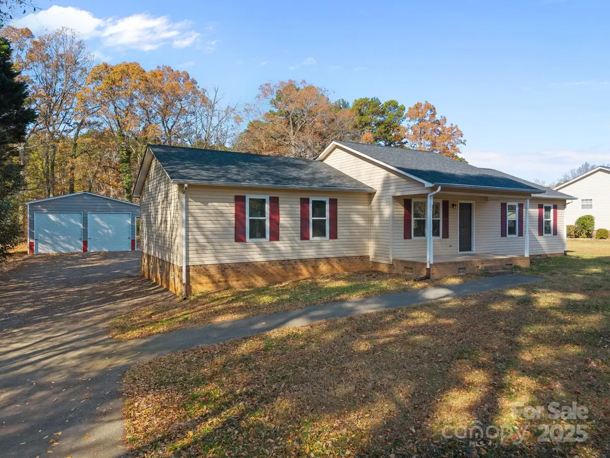 250 Douglas Street, Salisbury, NC 28144 - Image #1