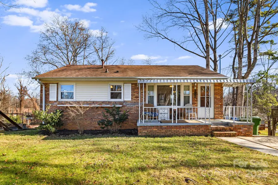 7 Crestland Road, Asheville, NC 28803 - Image #2