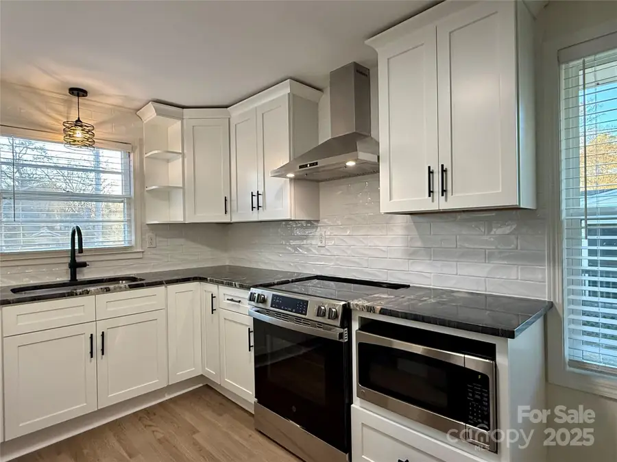 647 E Black Street, Rock Hill, SC 29730 - Image #3