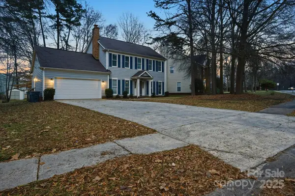 3818 Yorkford Drive, Charlotte, NC 28269