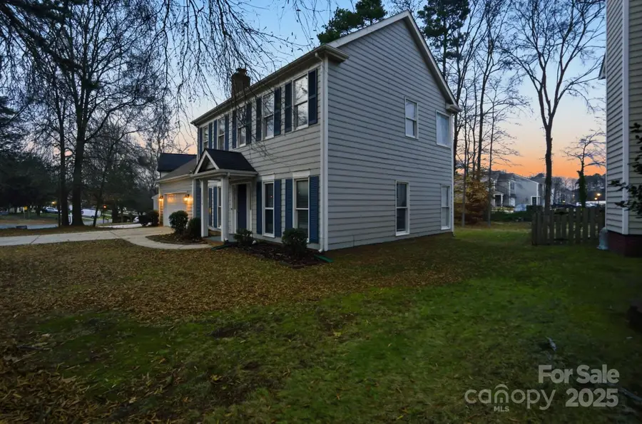 3818 Yorkford Drive, Charlotte, NC 28269 - Image #3