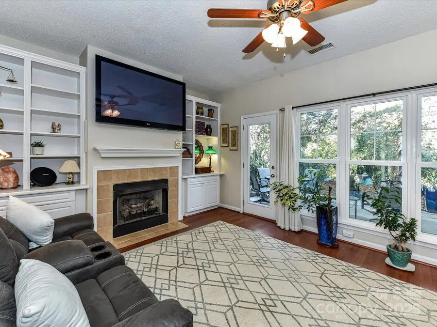 17541 Tuscany Lane, Cornelius, NC 28031 - Image #3