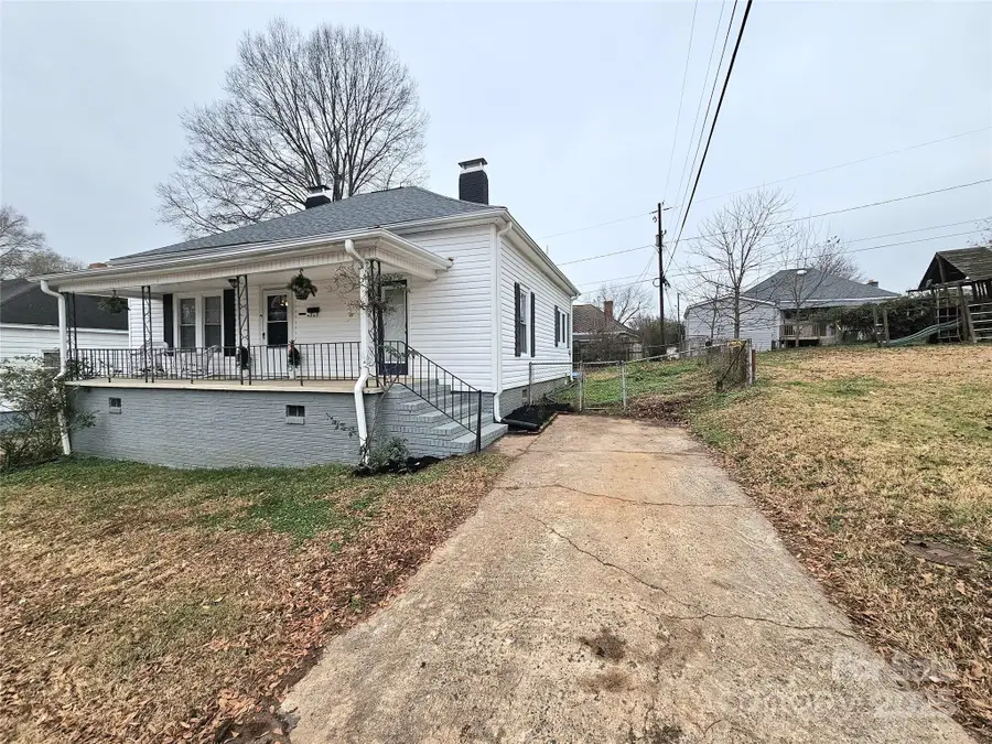 25 2nd Street, Cramerton, NC 28032 - Image #2